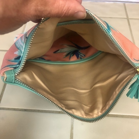 RACHEL Pally Reversible Clutch - Picture 9 of 13